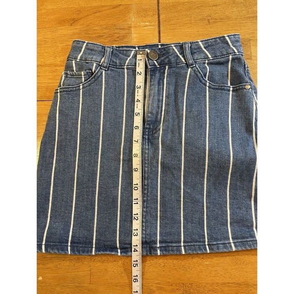 Altar'd State Womens‎ Mini Skirt Extra Small XS Blue White Striped Denim - Picture 6 of 6